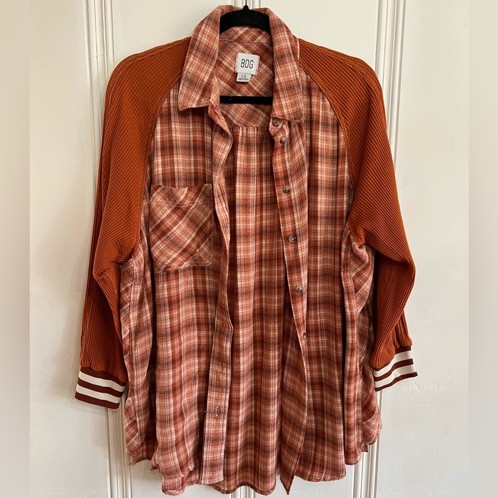 URBAN OUTFITTERS Flannel